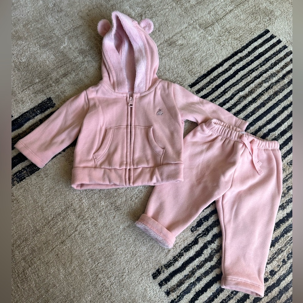 Like new! Baby Gap hooded set